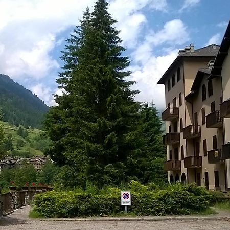 Tettuccio Montesole Aparthotel Ponte Di Legno Εξωτερικό φωτογραφία
