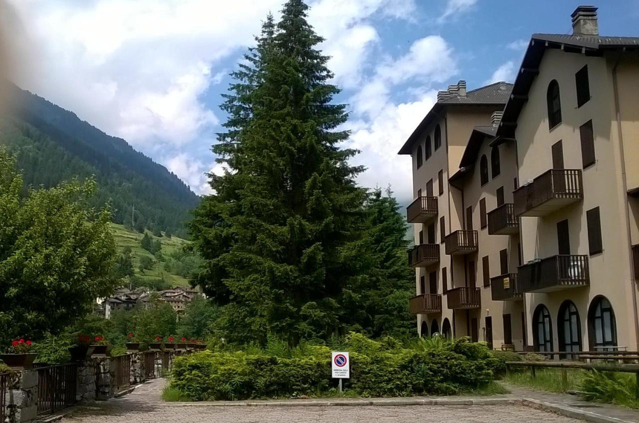 Tettuccio Montesole Aparthotel Ponte Di Legno Εξωτερικό φωτογραφία