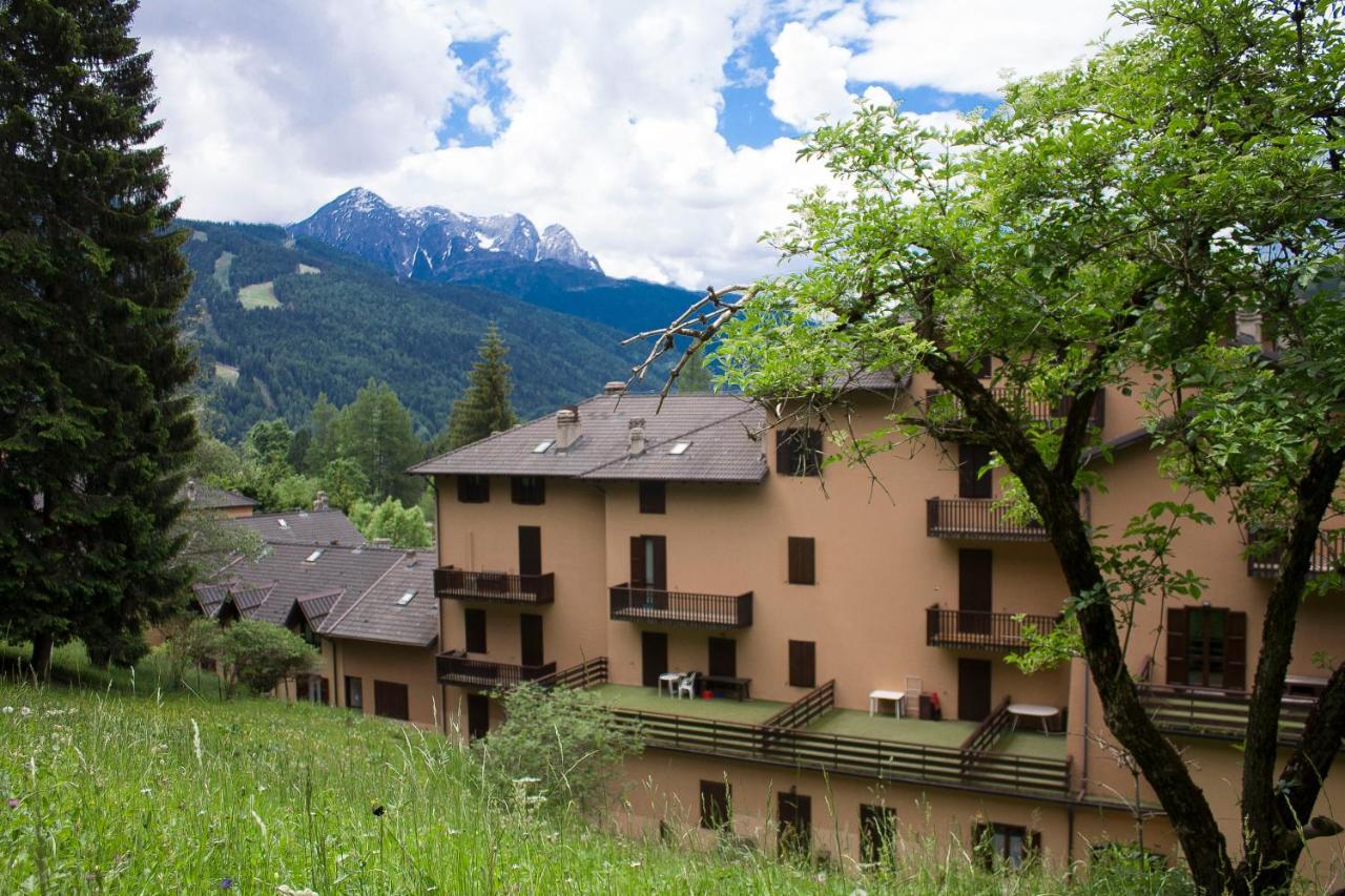 Tettuccio Montesole Aparthotel Ponte Di Legno Εξωτερικό φωτογραφία